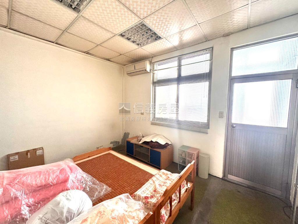 ８米面寬邊間大地坪透天房屋室內格局與周邊環境