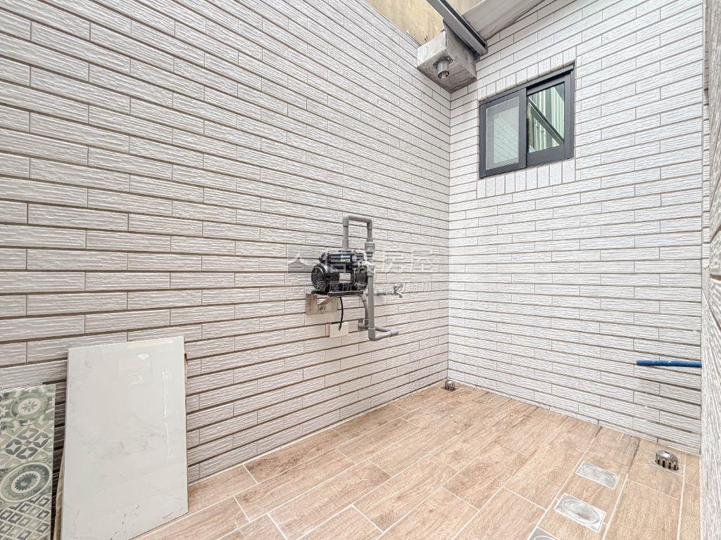 復興學區車庫美透天房屋室內格局與周邊環境