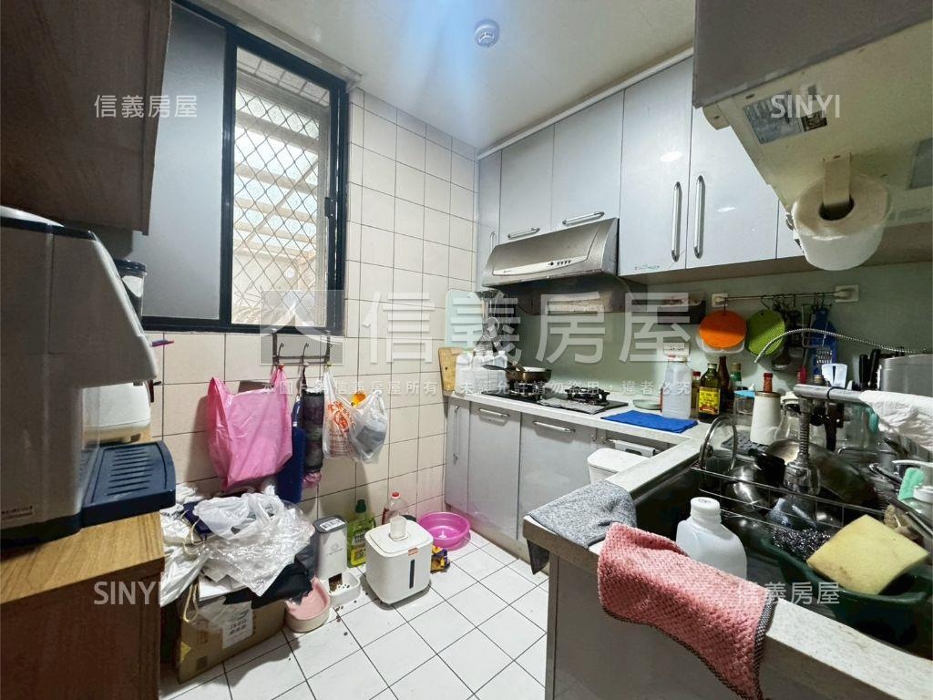 安敦翔鳳座一樓大空間房屋室內格局與周邊環境