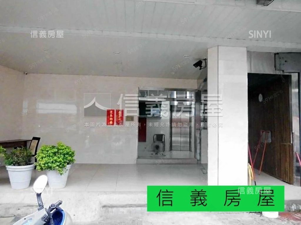 高樓三房單價４字頭太扯啦房屋室內格局與周邊環境