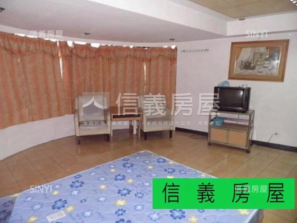 高樓三房單價４字頭太扯啦房屋室內格局與周邊環境