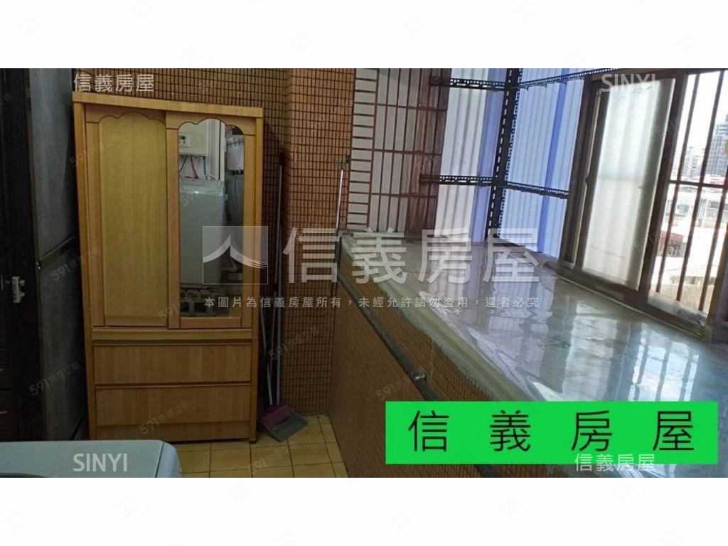 高樓三房單價４字頭太扯啦房屋室內格局與周邊環境