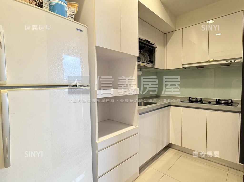 鴻灃Ｊｉａ高樓美兩房車位房屋室內格局與周邊環境