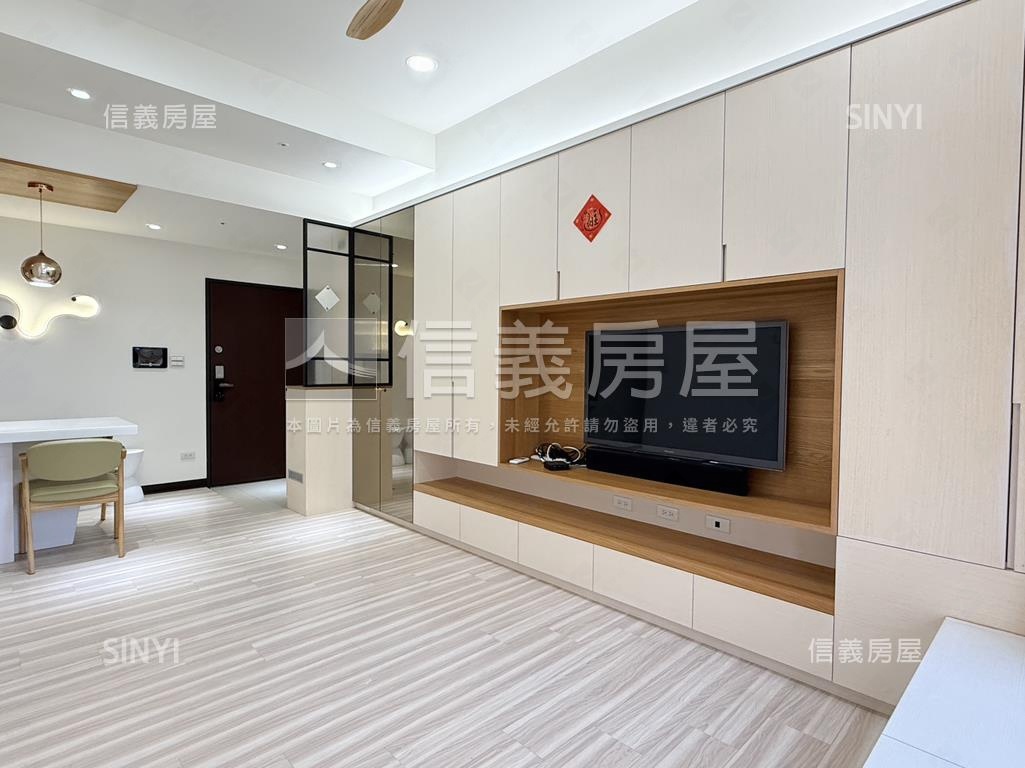 鴻灃Ｊｉａ高樓美兩房車位房屋室內格局與周邊環境