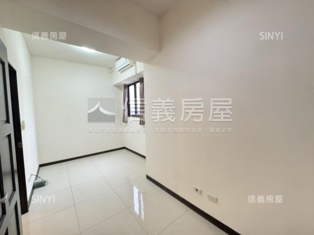 鴻築吾江採光大兩房車位房屋室內格局與周邊環境