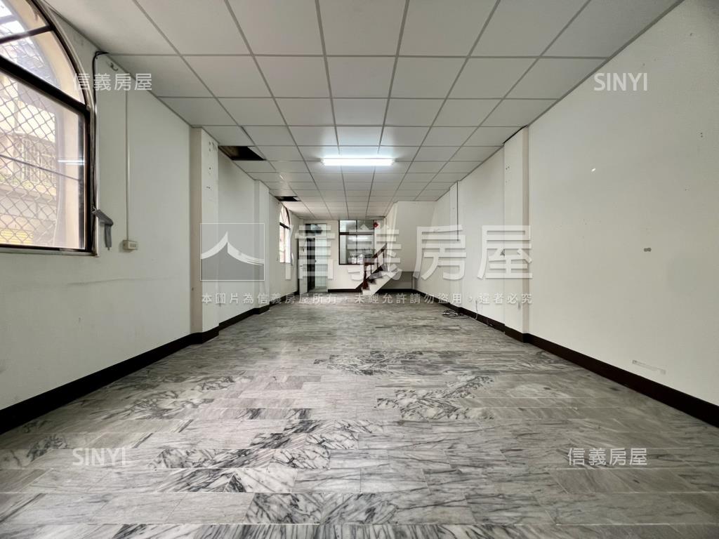 ✨安南｜大地坪角窗透天房屋室內格局與周邊環境