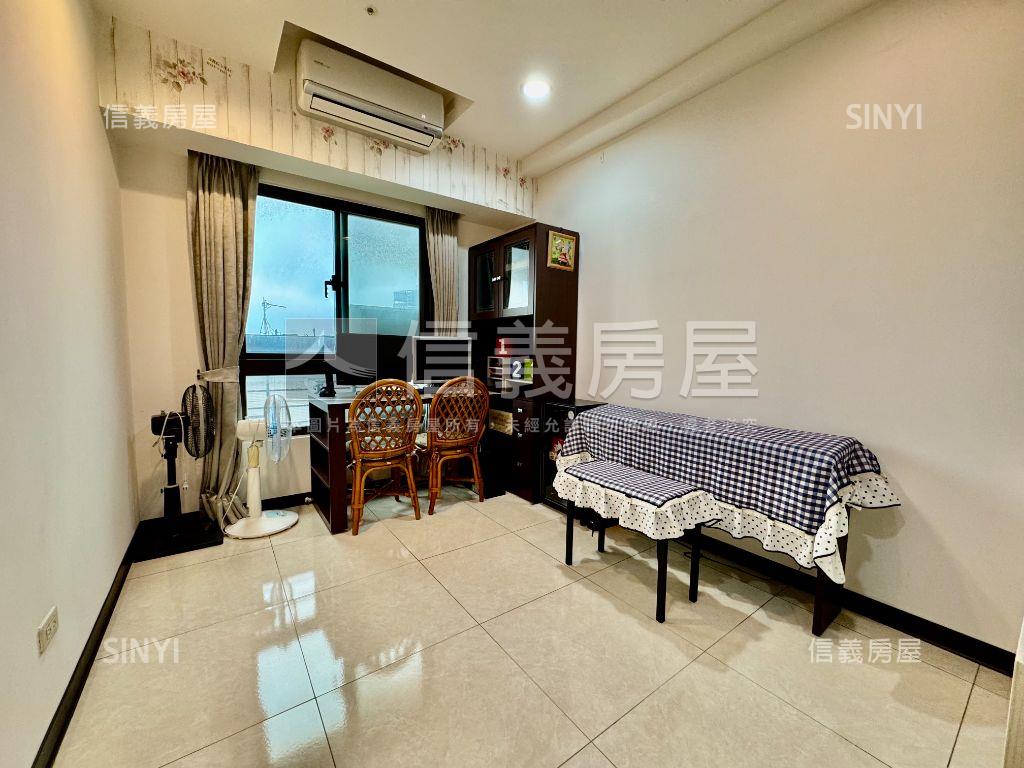 冠世界採光溫馨三房車位房屋室內格局與周邊環境