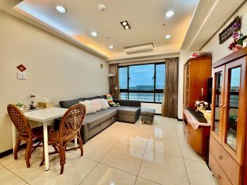 冠世界採光溫馨三房車位