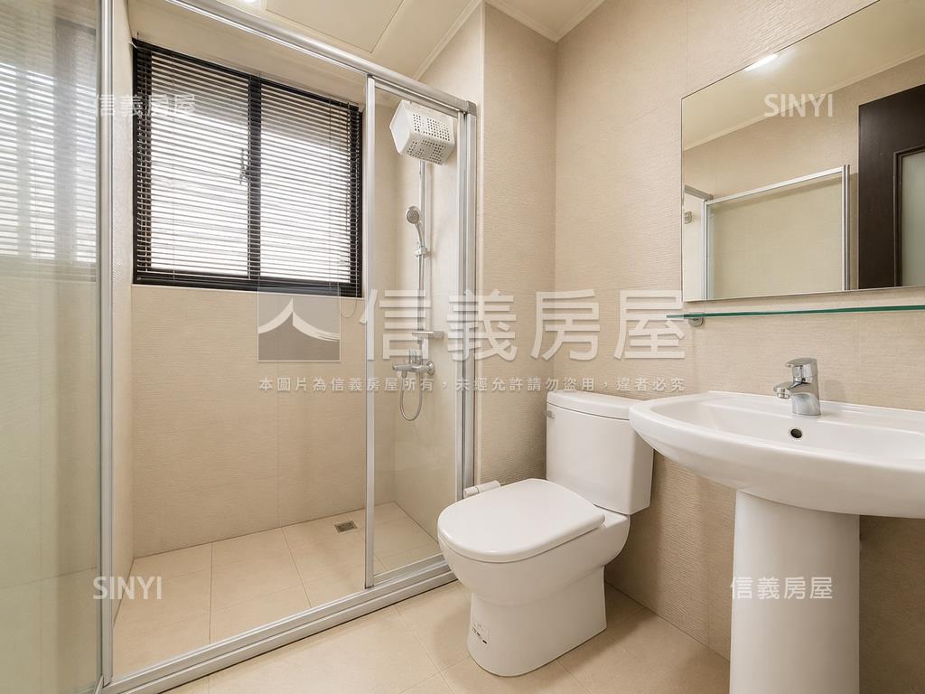 專任【興大湛】兩房附車位房屋室內格局與周邊環境