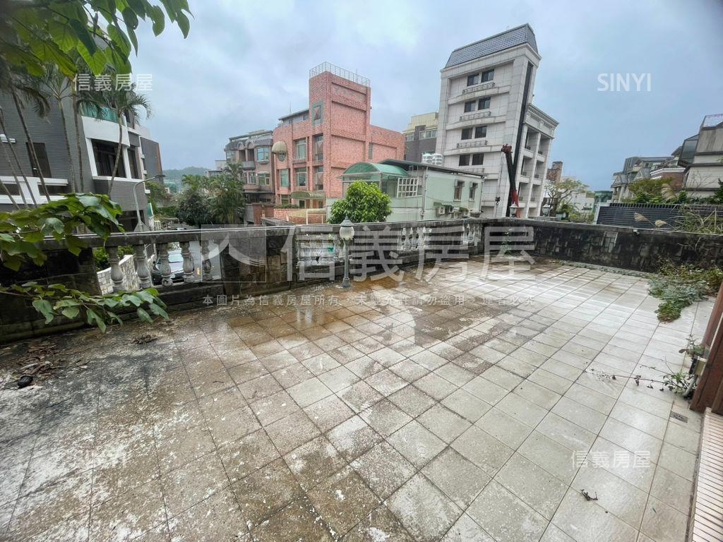 誠意出售大湖公園獨地透天房屋室內格局與周邊環境