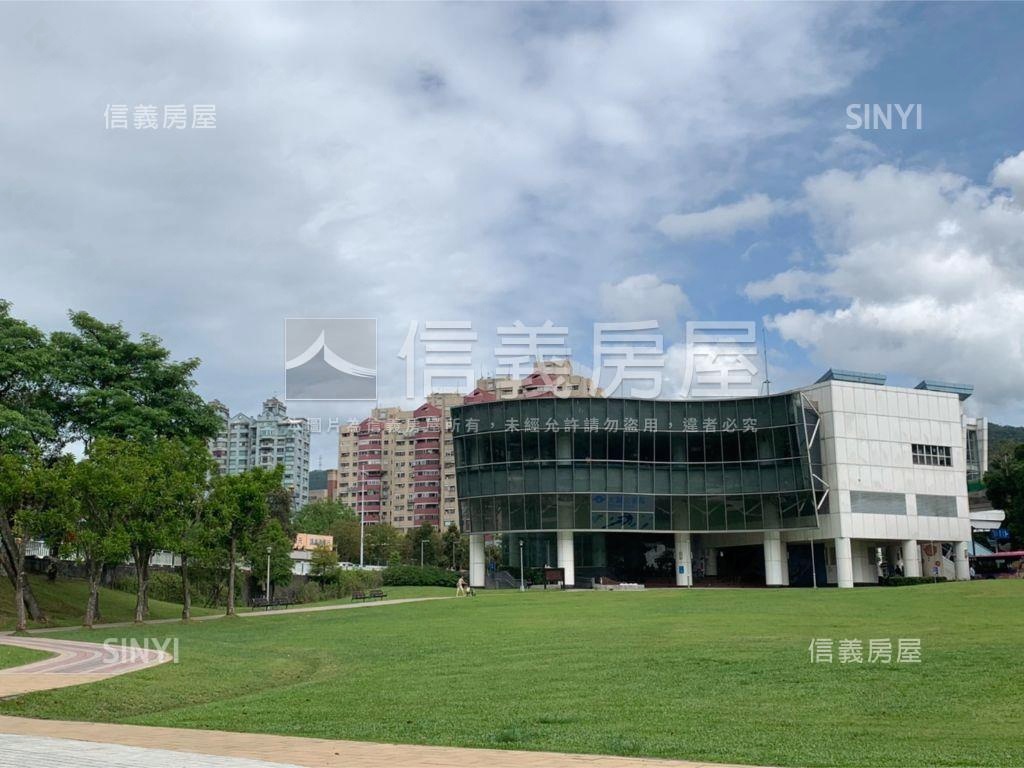 誠意出售大湖公園獨地透天房屋室內格局與周邊環境