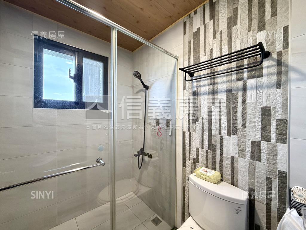 陽光花園‧正街邊間美車墅房屋室內格局與周邊環境