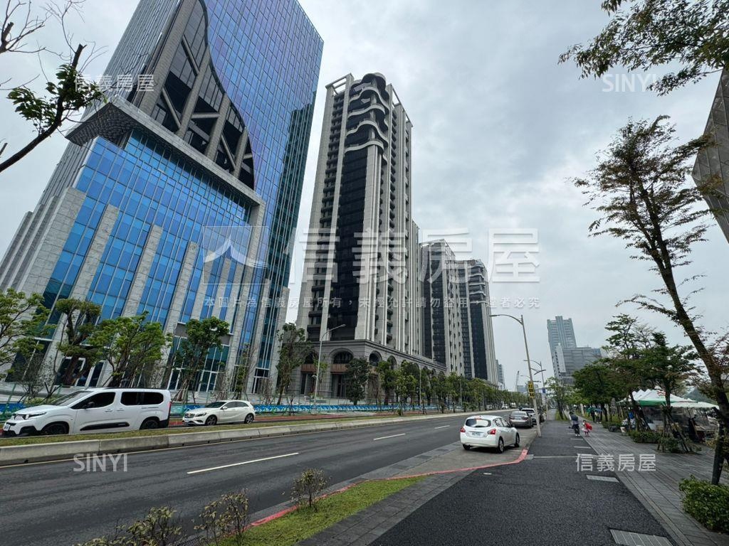 尊榮☆●世界明珠房屋室內格局與周邊環境