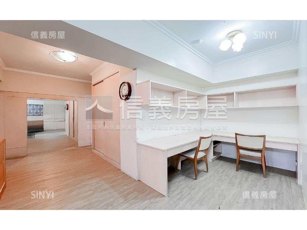逢甲摩登歐洲３＋１房美屋房屋室內格局與周邊環境