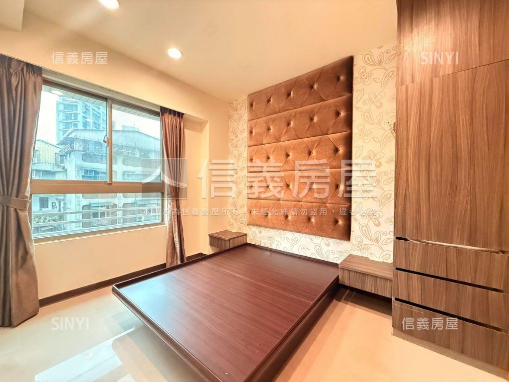 景安雙捷便利附車位房屋室內格局與周邊環境