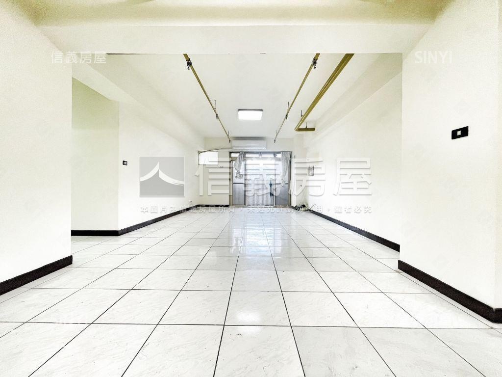 東方山莊山景四房車位房屋室內格局與周邊環境