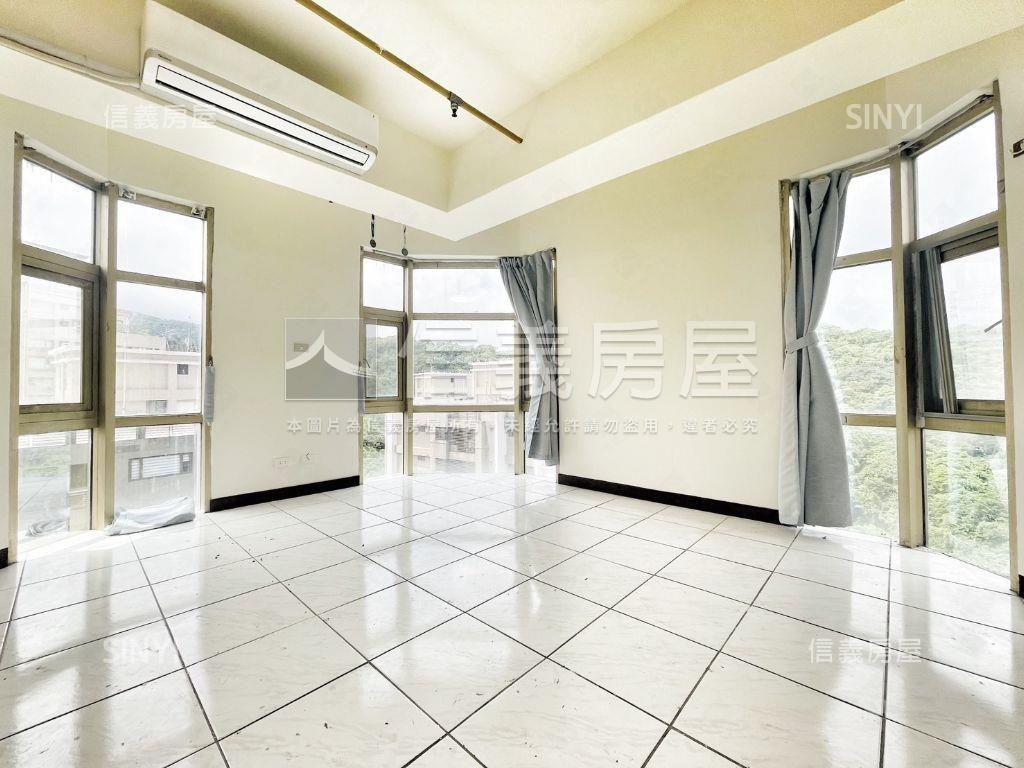 東方山莊山景四房車位房屋室內格局與周邊環境