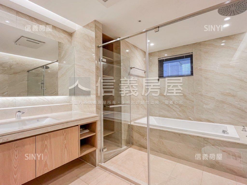 七期東方帝國裝潢豪邸房屋室內格局與周邊環境
