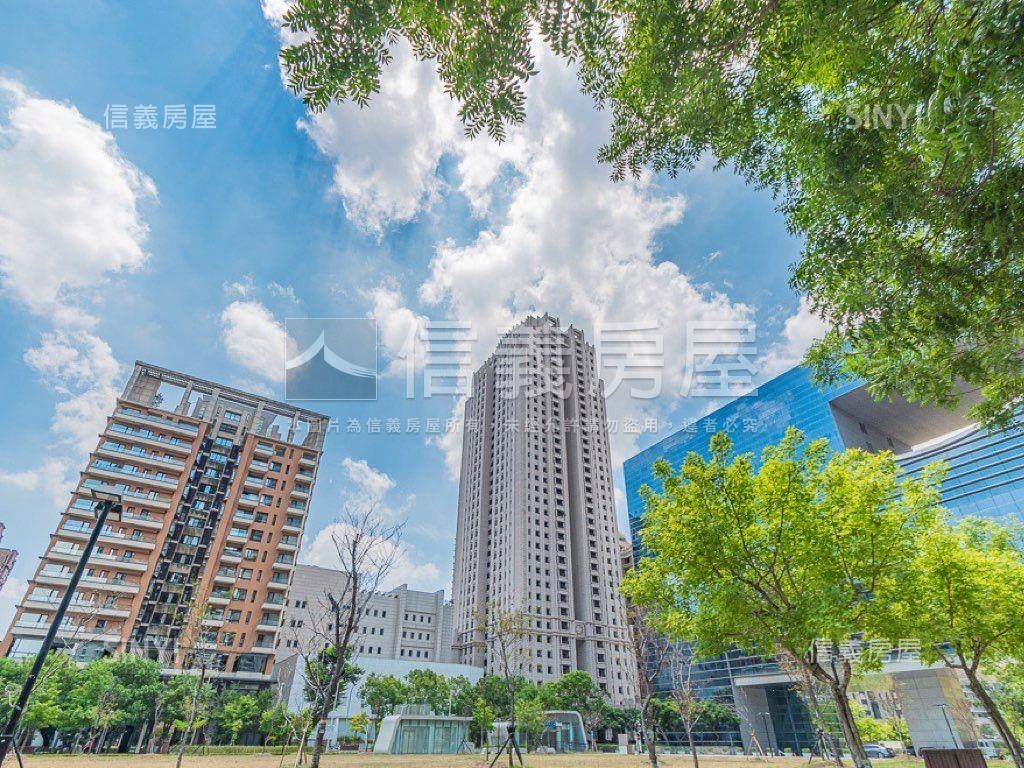 七期東方帝國裝潢豪邸房屋室內格局與周邊環境