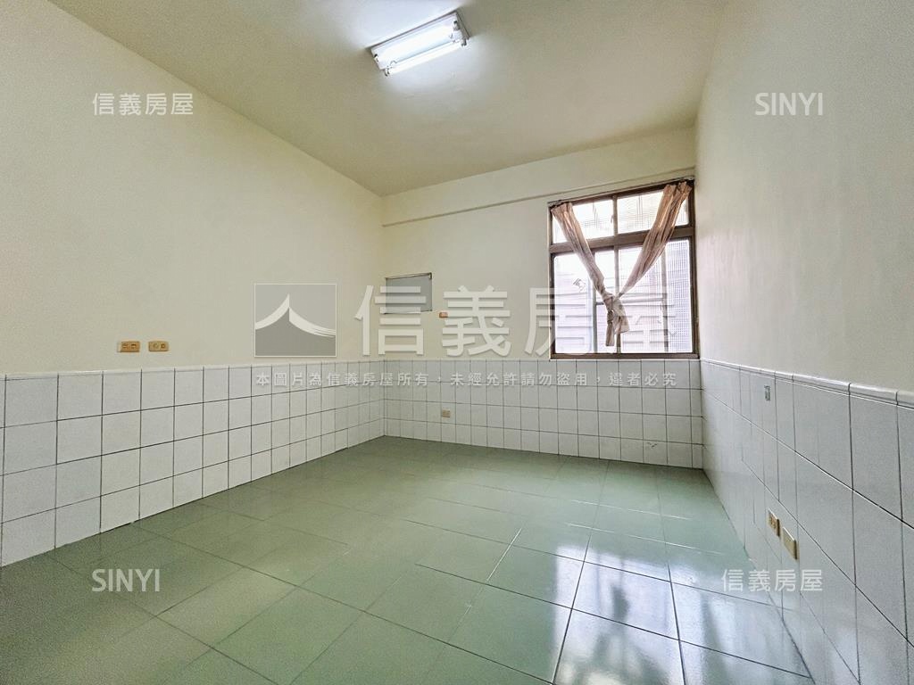 近衛武營活巷成家透天房屋室內格局與周邊環境