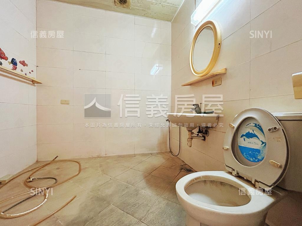 近衛武營活巷成家透天房屋室內格局與周邊環境