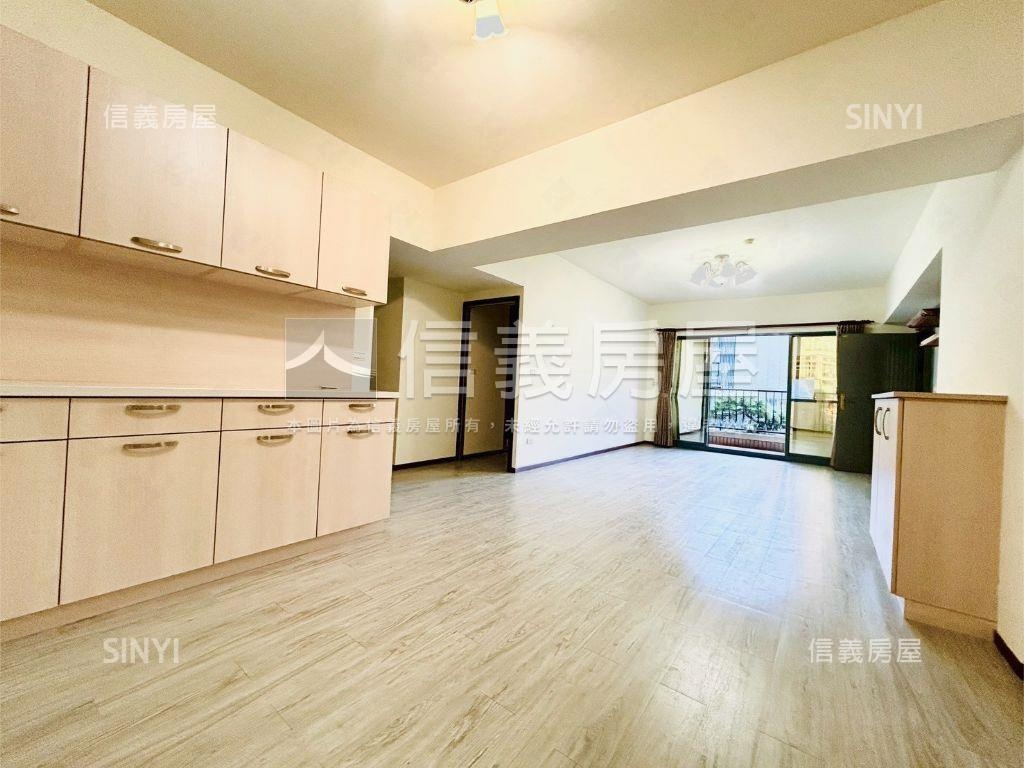 民權經典四房車位房屋室內格局與周邊環境