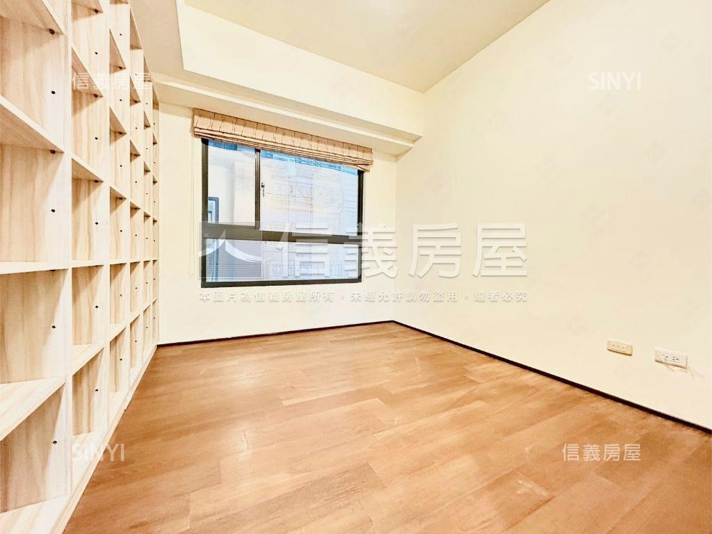 民權經典四房車位房屋室內格局與周邊環境