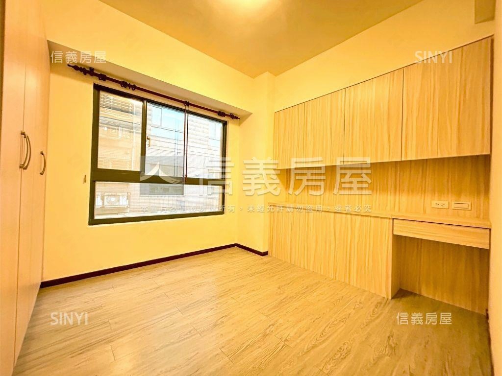 民權經典四房車位房屋室內格局與周邊環境