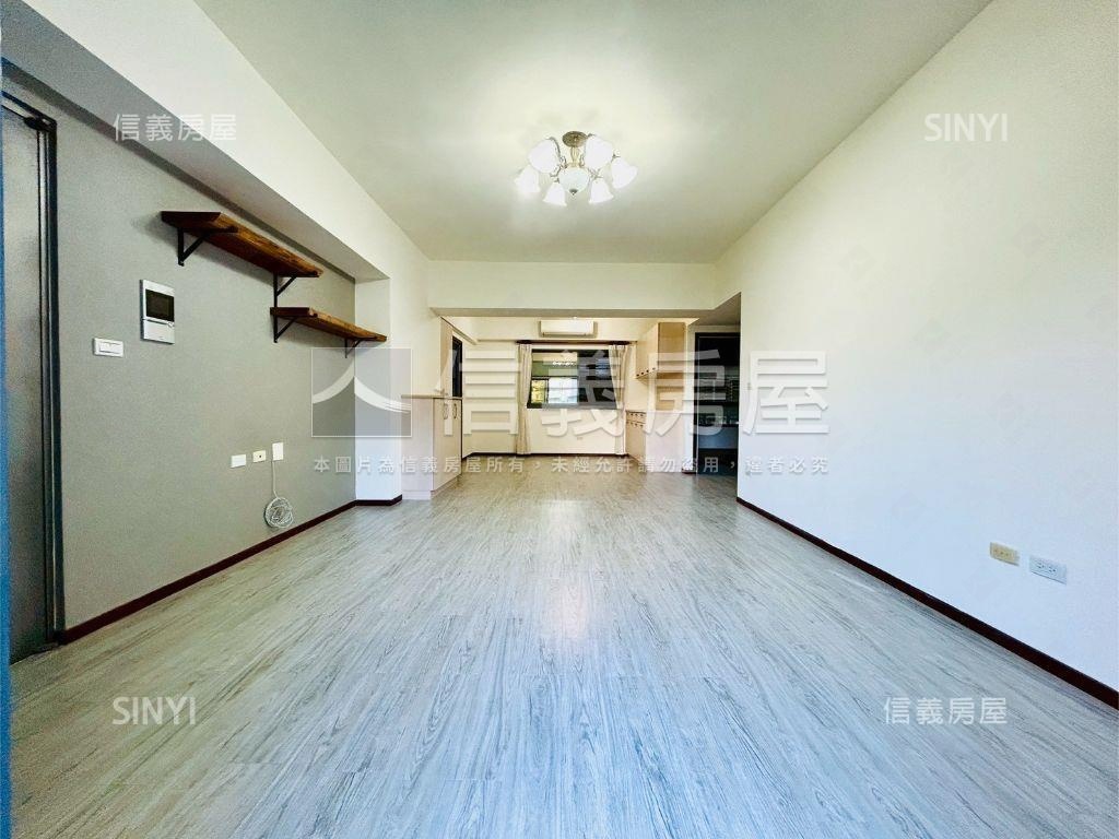 民權經典四房車位房屋室內格局與周邊環境