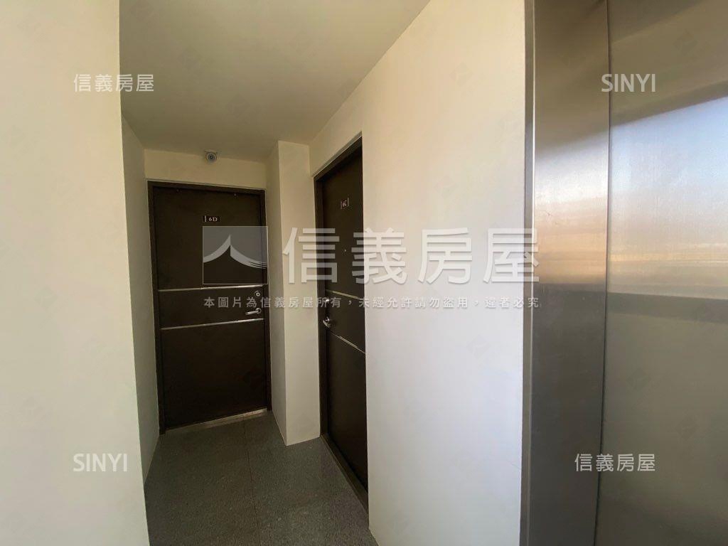 稀有蛋黃區收租投套房屋室內格局與周邊環境