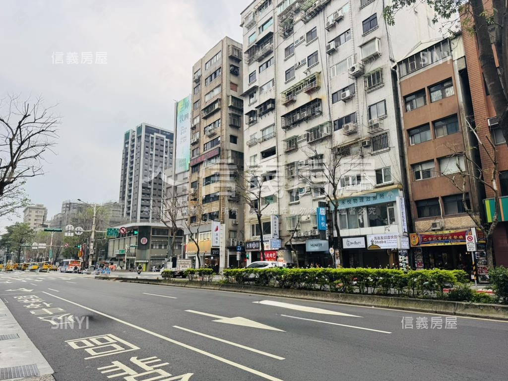 光復南路車位房屋室內格局與周邊環境
