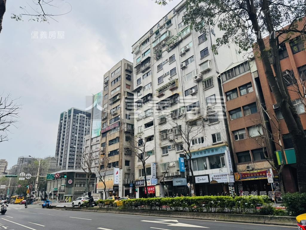 光復南路車位房屋室內格局與周邊環境