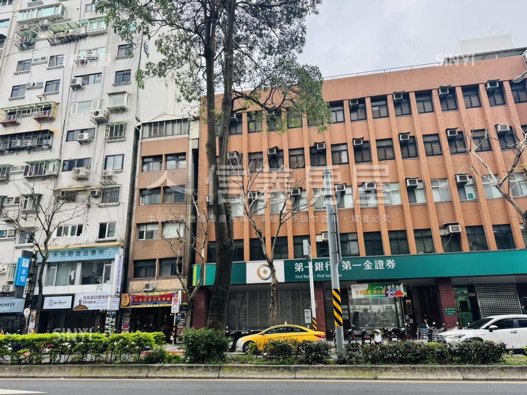 光復南路車位房屋室內格局與周邊環境