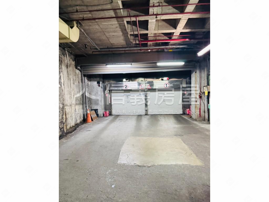 光復南路車位房屋室內格局與周邊環境