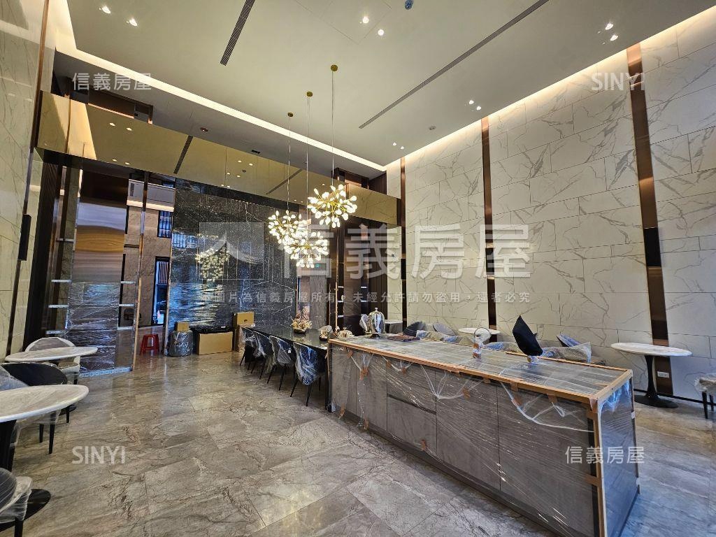 傳家經典。采采高樓露台戶房屋室內格局與周邊環境