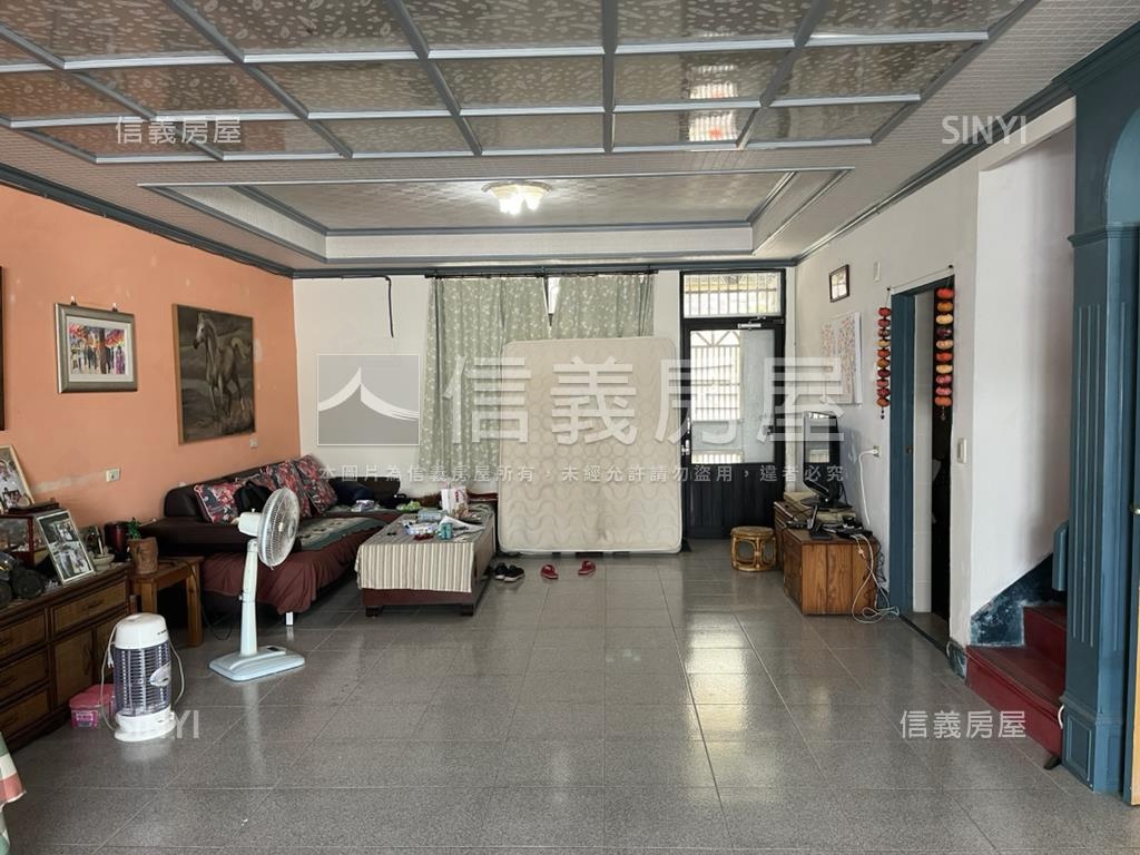 彩色世界景觀透天房屋室內格局與周邊環境