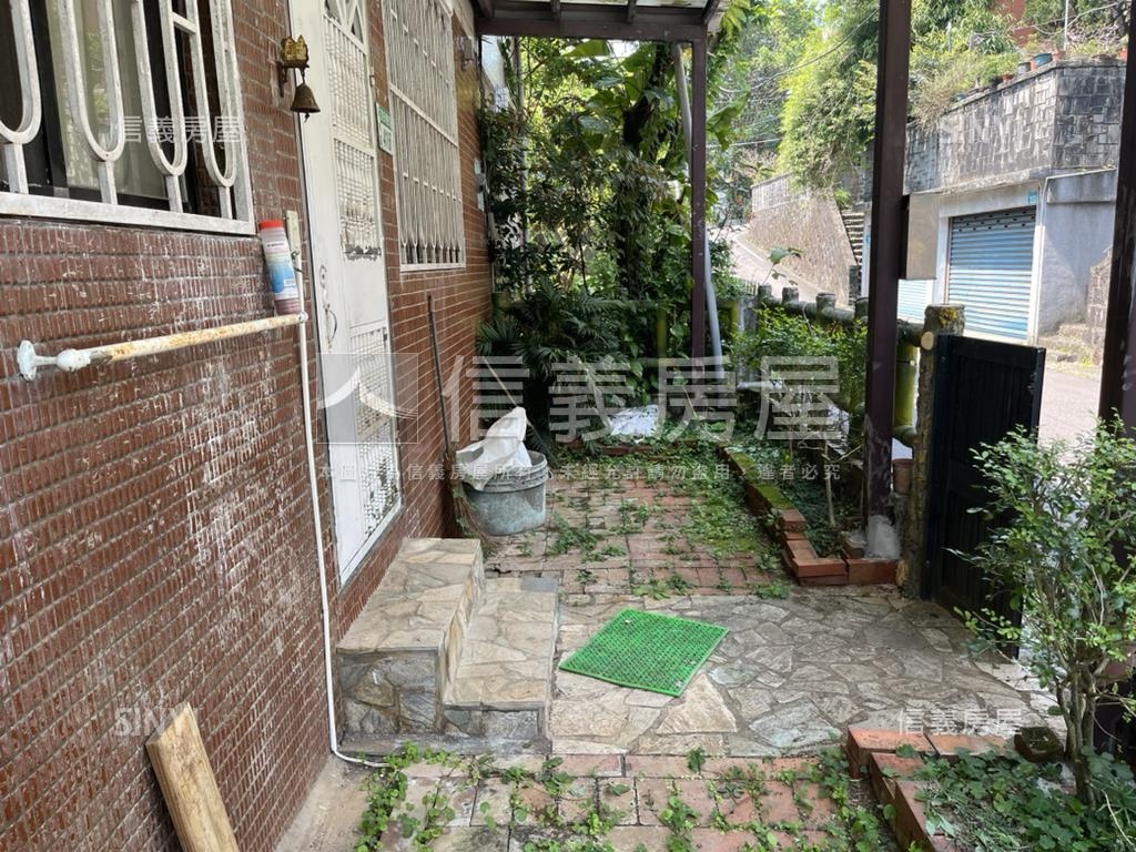 彩色世界景觀透天房屋室內格局與周邊環境