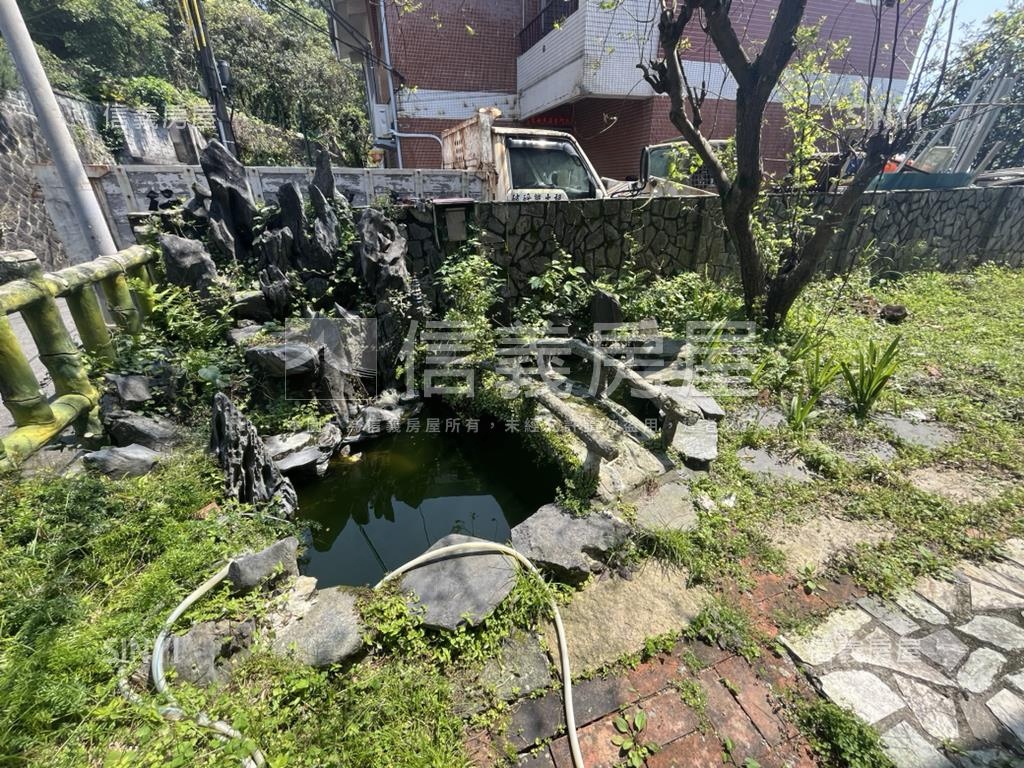 彩色世界景觀透天房屋室內格局與周邊環境