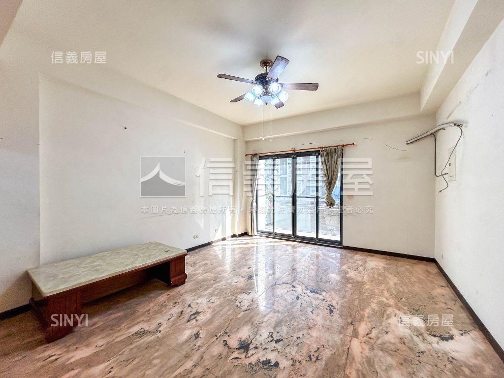 副都心｜崇明臨路黃金店墅房屋室內格局與周邊環境