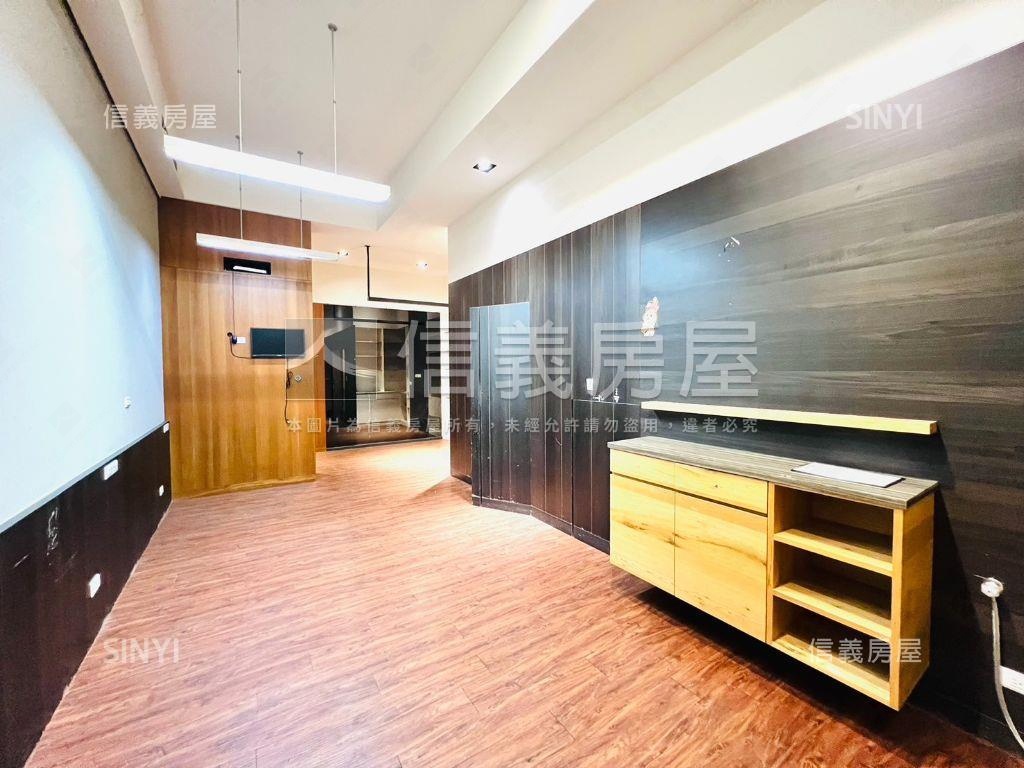 副都心｜崇明臨路黃金店墅房屋室內格局與周邊環境
