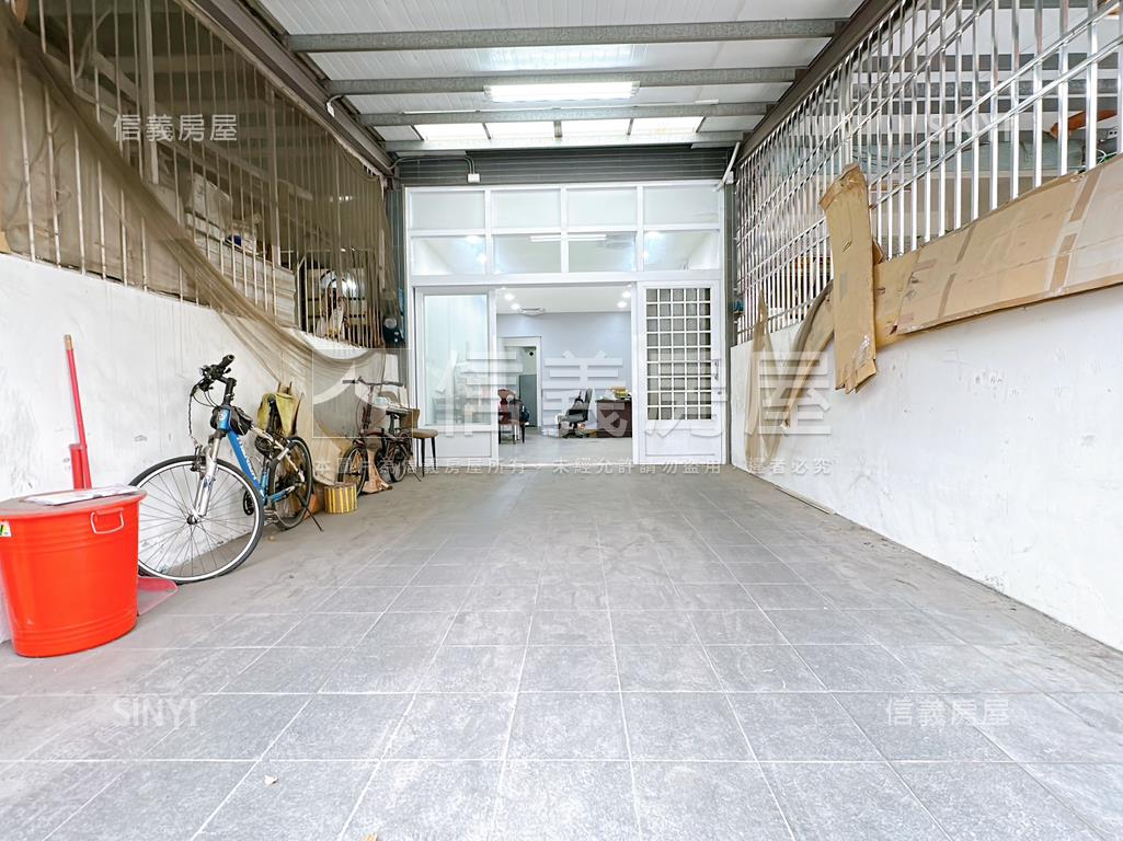 仁雄免爬樓梯翻新正路透天房屋室內格局與周邊環境