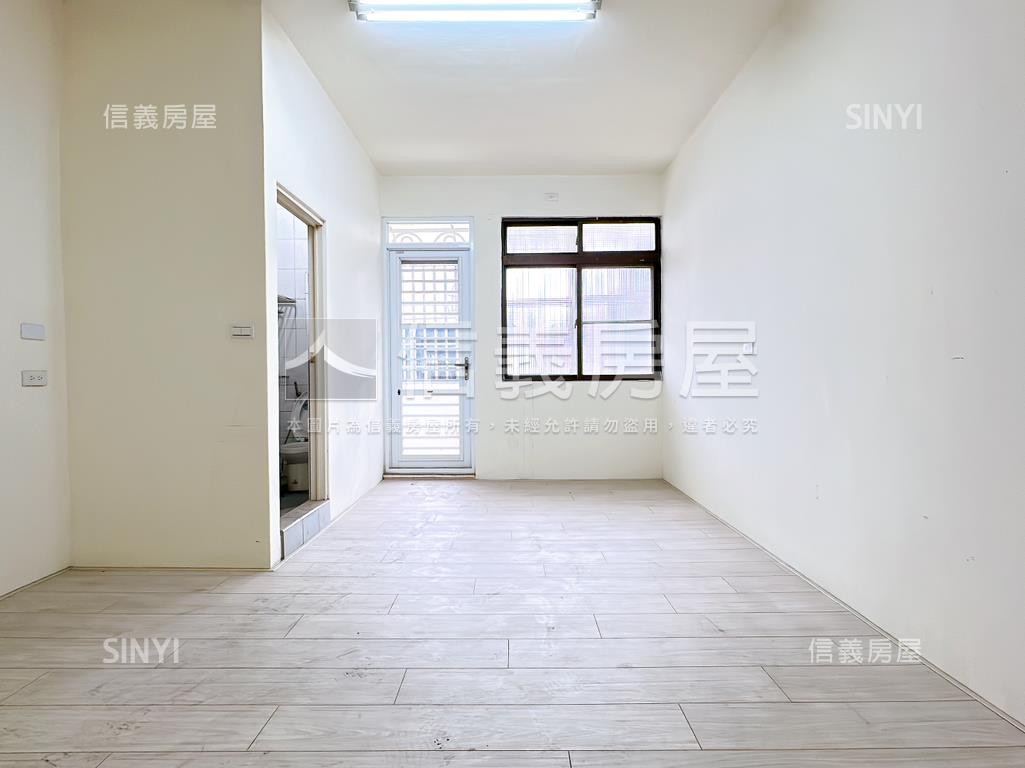 仁雄免爬樓梯翻新正路透天房屋室內格局與周邊環境