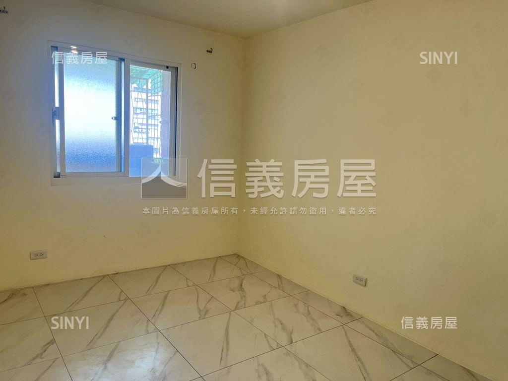 ＮＥＷ成功高樓亮麗３房房屋室內格局與周邊環境