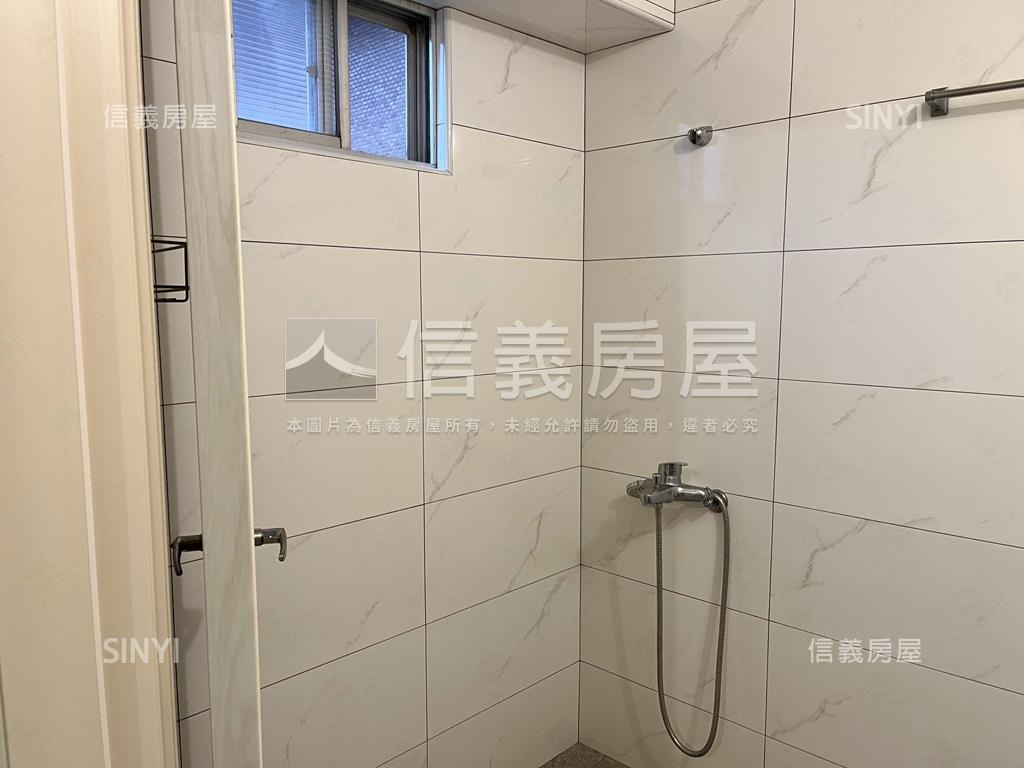 ＮＥＷ成功高樓亮麗３房房屋室內格局與周邊環境