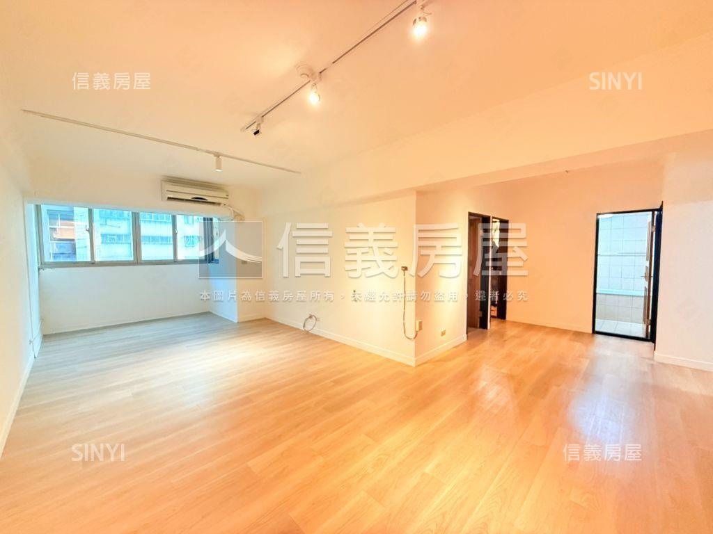 德安御璽美妝帶車位房屋室內格局與周邊環境