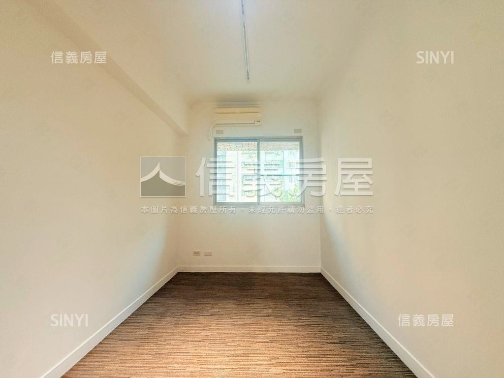 德安御璽美妝帶車位房屋室內格局與周邊環境