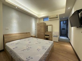 東區近巴克禮收租美４房