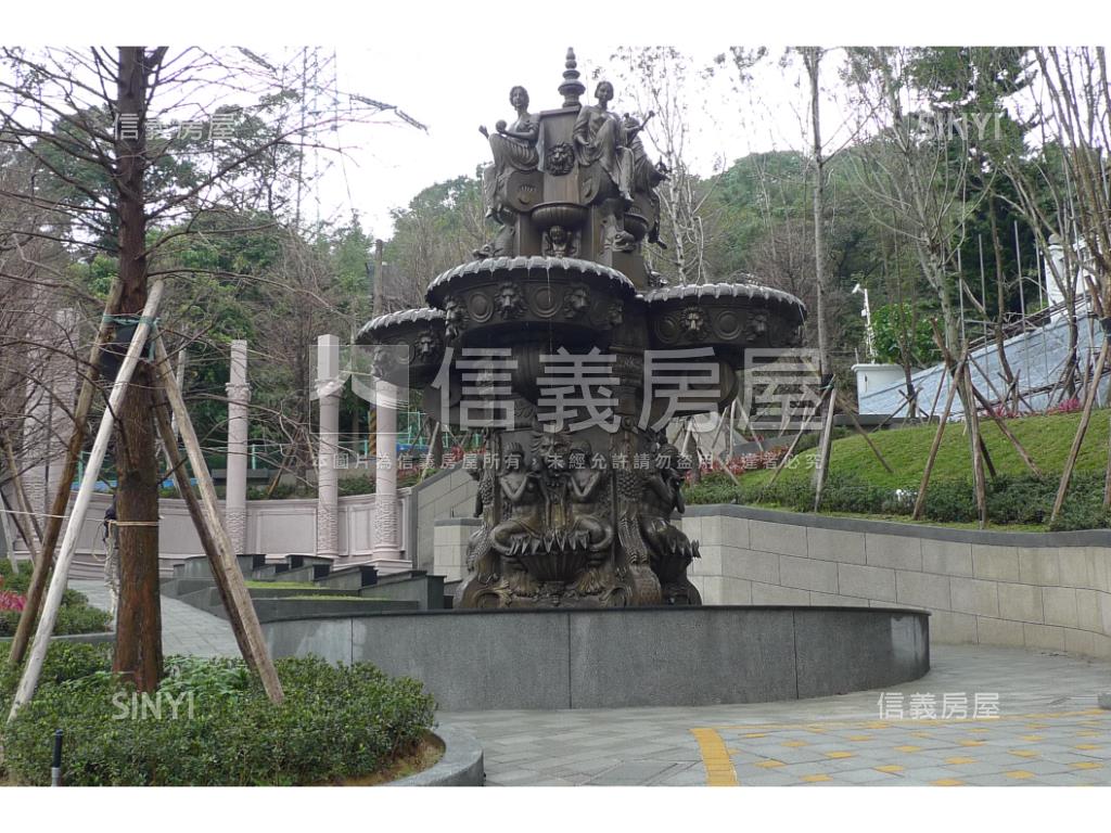 河景紅樹林莊園兩房車位房屋室內格局與周邊環境