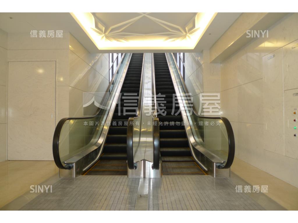 河景紅樹林莊園兩房車位房屋室內格局與周邊環境
