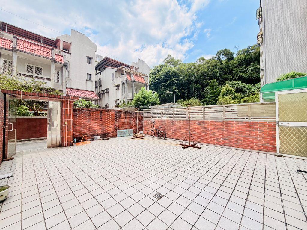 葫洲捷運－寬敞舒適居房屋室內格局與周邊環境